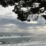 Sea Front 度假居 *