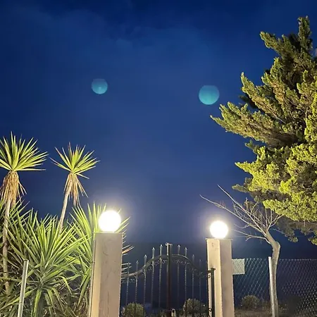 Sea Front 度假居