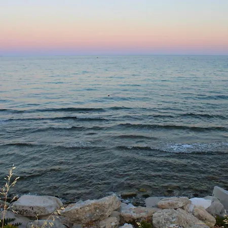 Sea Front Дом отдыха