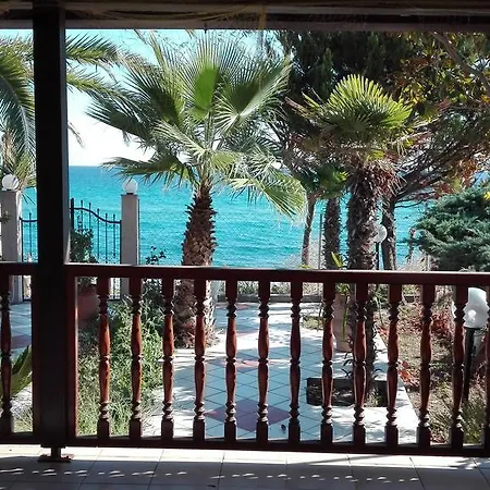 Sea Front Holiday home