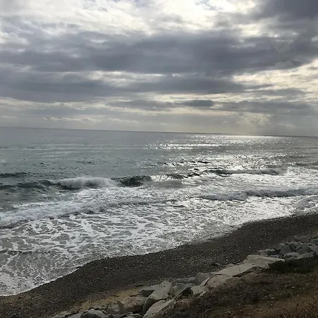 Sea Front Σπίτι διακοπών *