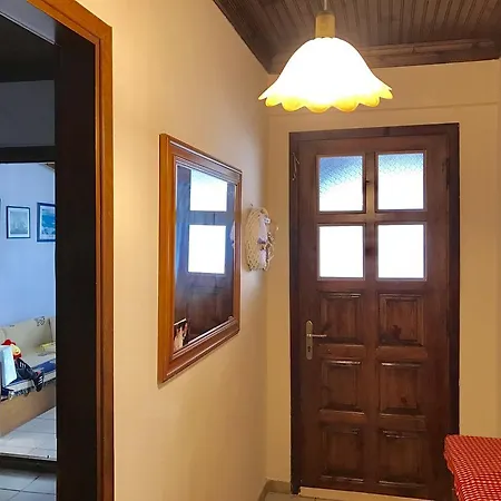 Sea Front Λουτρά Ελευθερών