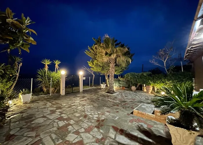 度假居 Sea Front *