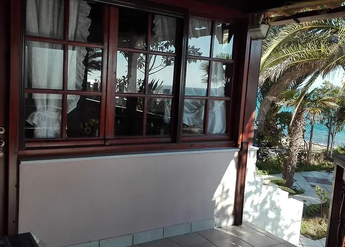 Sea Front 度假居 Loutra Elevtheron